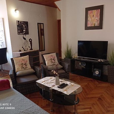 Apartment Piazza Antica Ρόβινι Εξωτερικό φωτογραφία